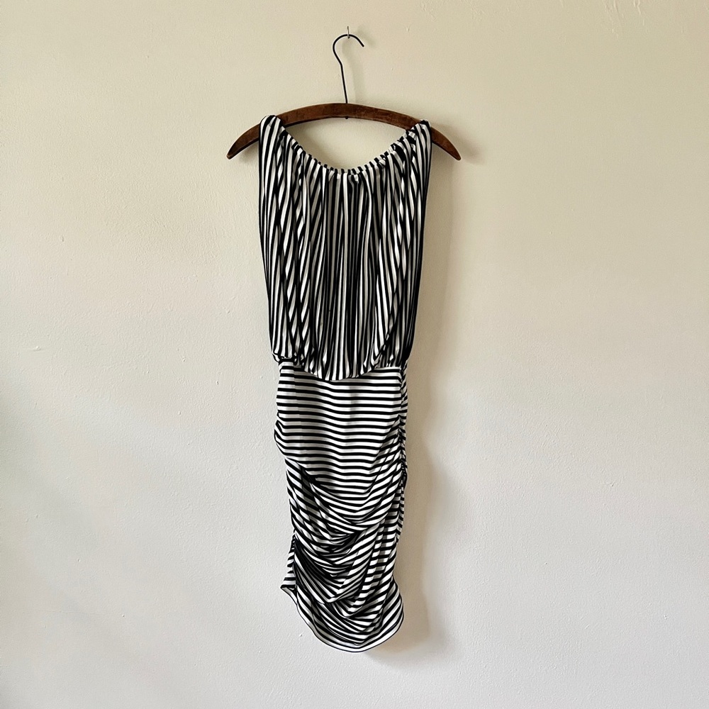 Monochrome Vertical Stripe Snug Stretch Drape Form Fit Bodycon Skirt Knit Mini M